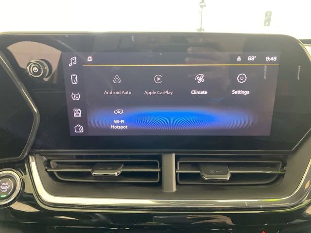 Used 2024 Chevrolet Trax RS w/ Driver Confidence Package image 40