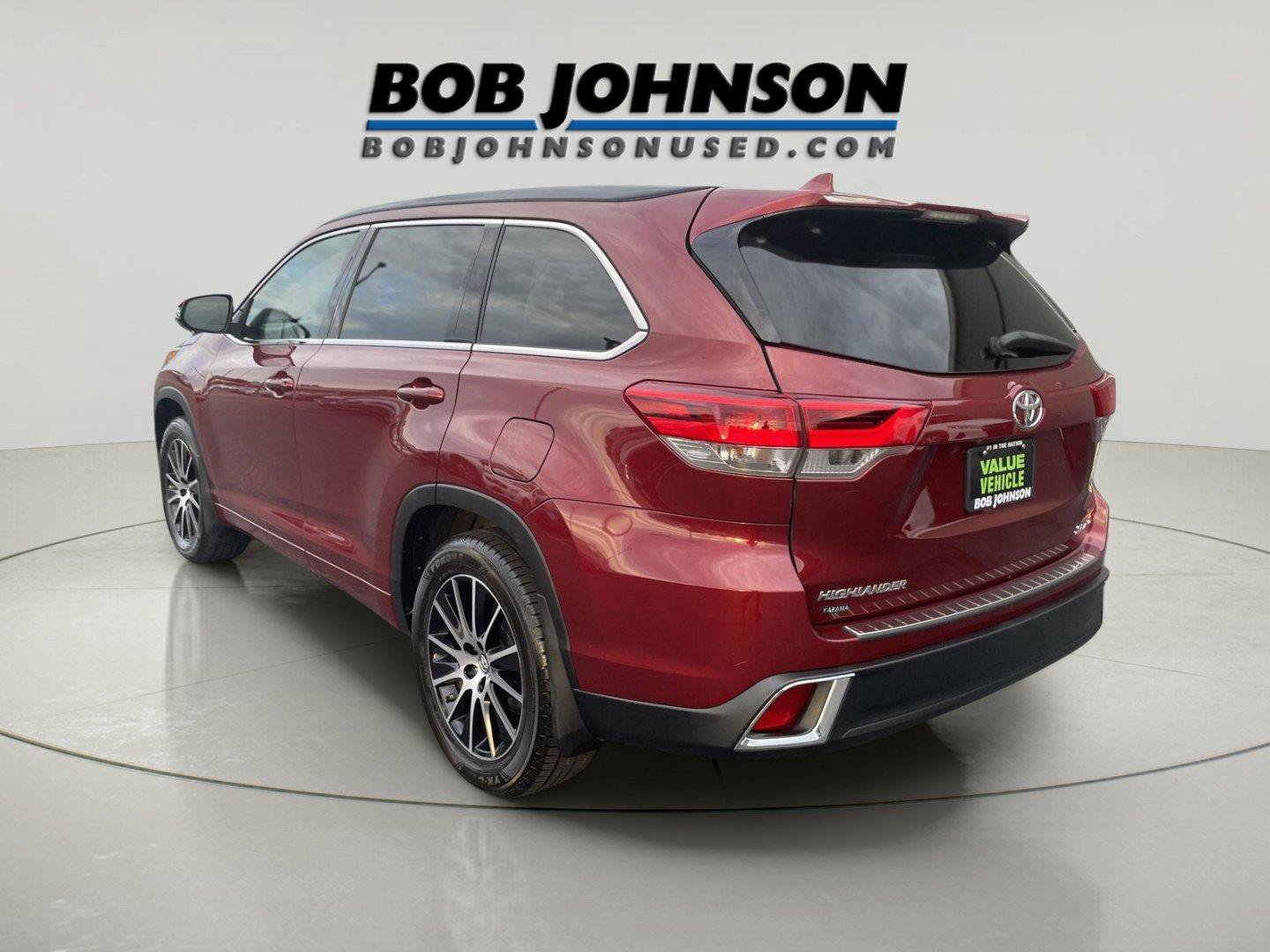 Used 2018 Toyota Highlander XLE AWD/4WD image 5