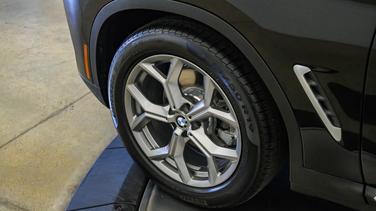 Certified 2023 BMW X3 sDrive30i w/ Convenience Package RWD image 10