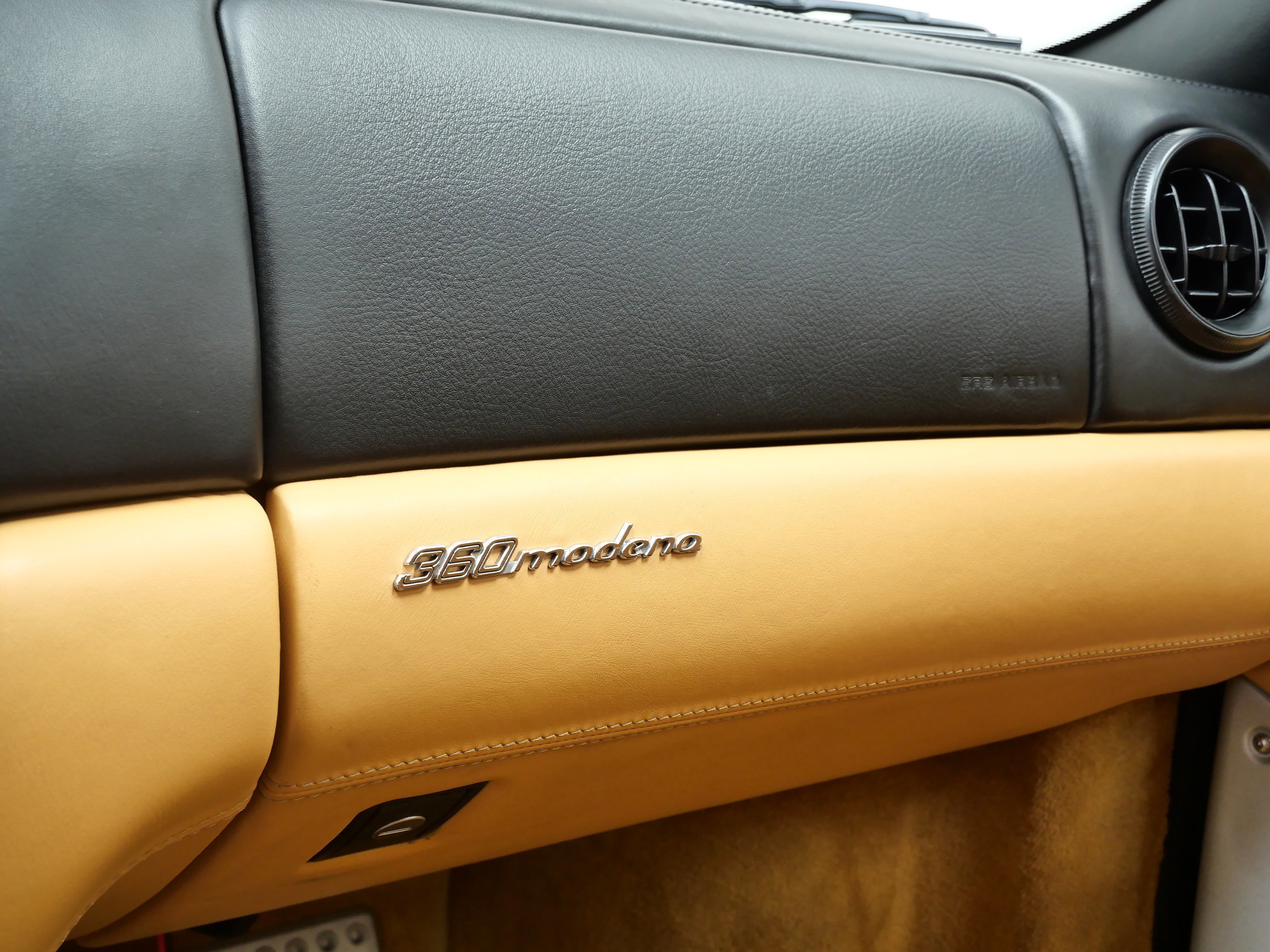 Used 2000 Ferrari 360 Modena image 21