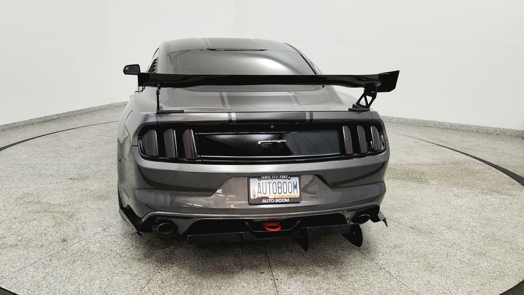 Used 2016 Ford Mustang GT RWD image 4