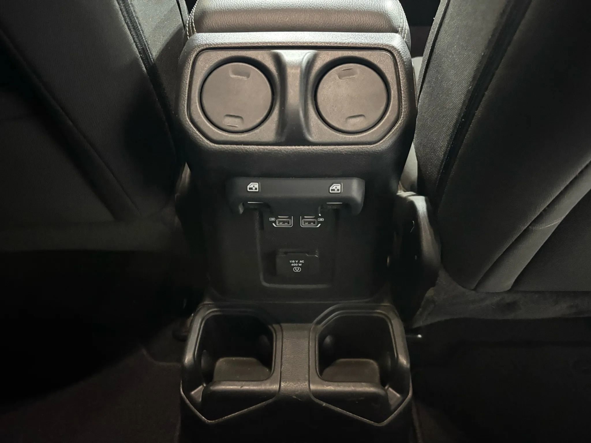 Used 2023 Jeep Gladiator Overland image 18