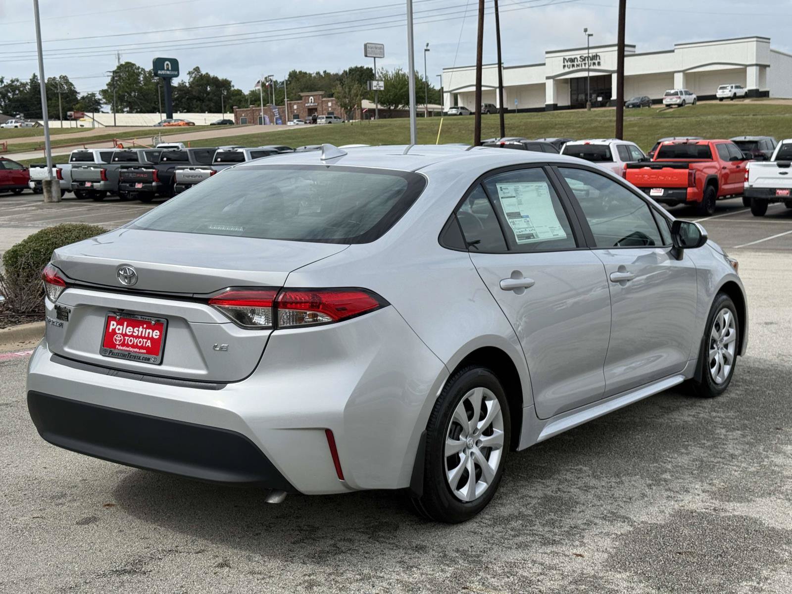 New 2027 Toyota Corolla LE FWD image 2