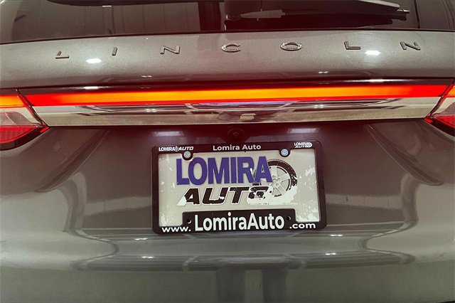 Used 2021 Lincoln Corsair Reserve w/ Equipment Group 201A image 24