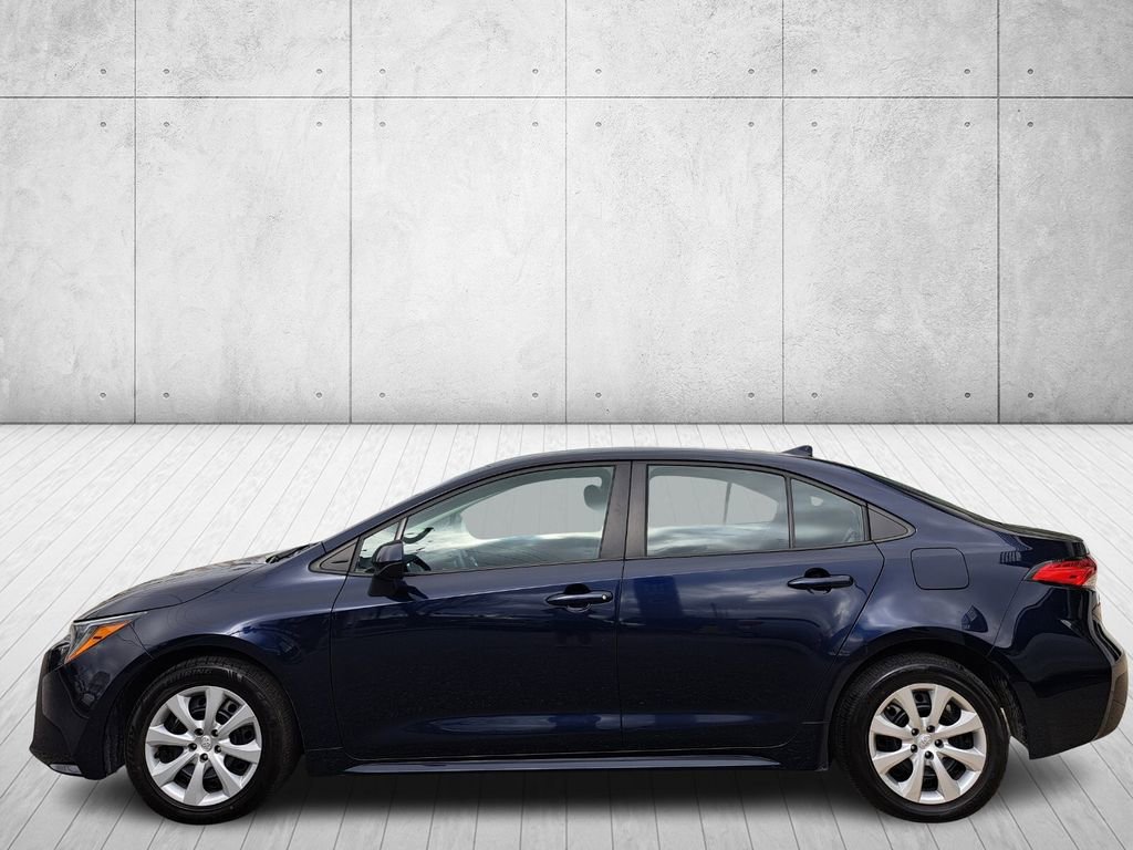 Used 2024 Toyota Corolla LE image 8