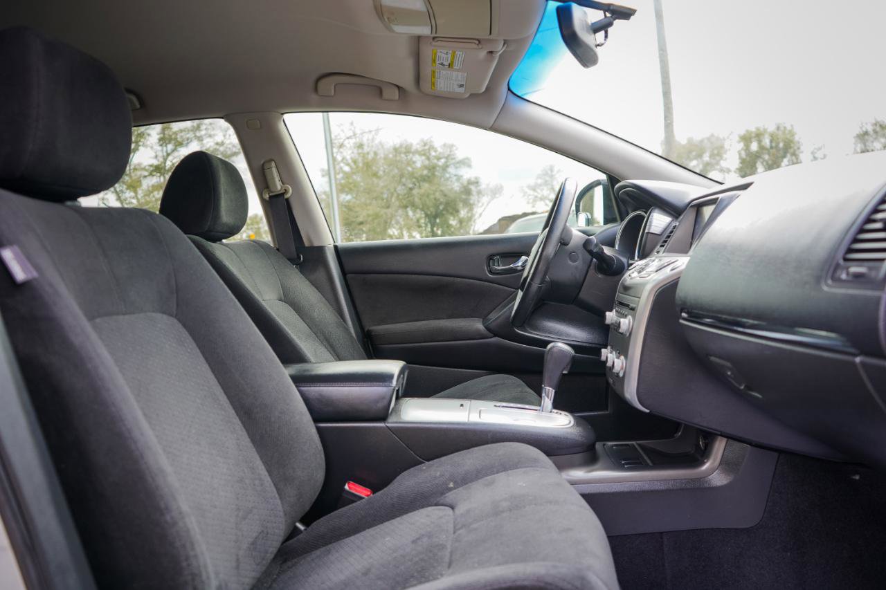 Used 2014 Nissan Murano SV w/ Value Package image 8