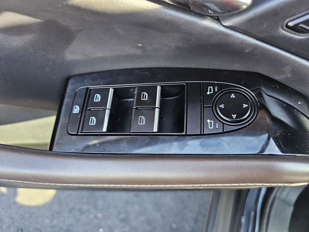 Used 2023 MAZDA CX-30 AWD 2.5 S w/ Premium Package image 12