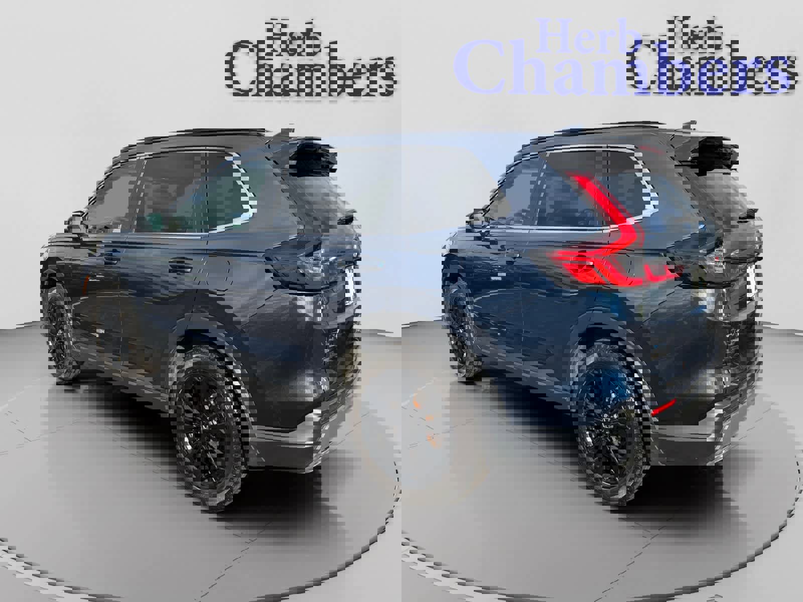 Used 2024 Honda CR-V Sport Touring image 3