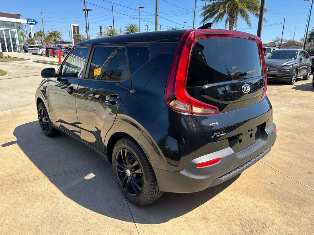 Used 2021 Kia Soul LX image 6