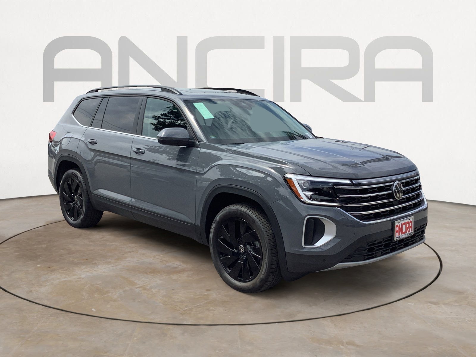 New 2026 Volkswagen Atlas SE FWD image 2