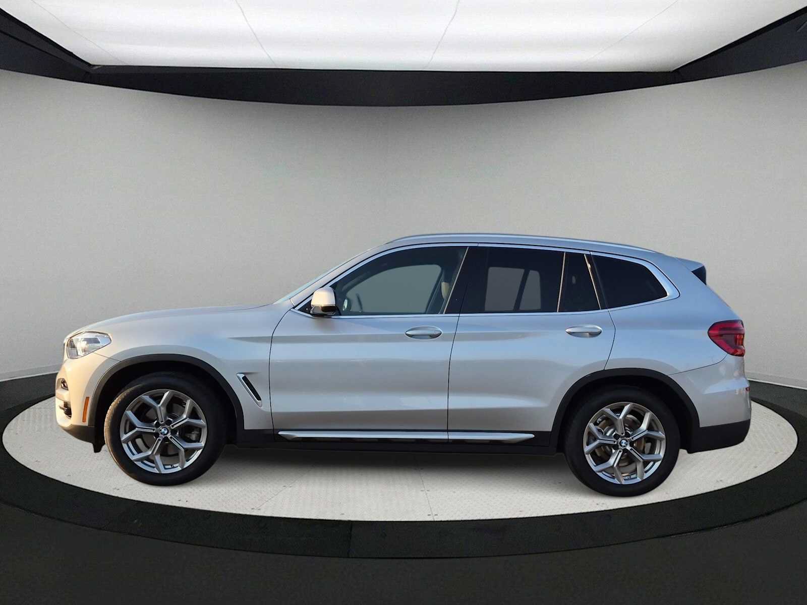 Used 2021 BMW X3 xDrive30i w/ Premium Package AWD/4WD image 5