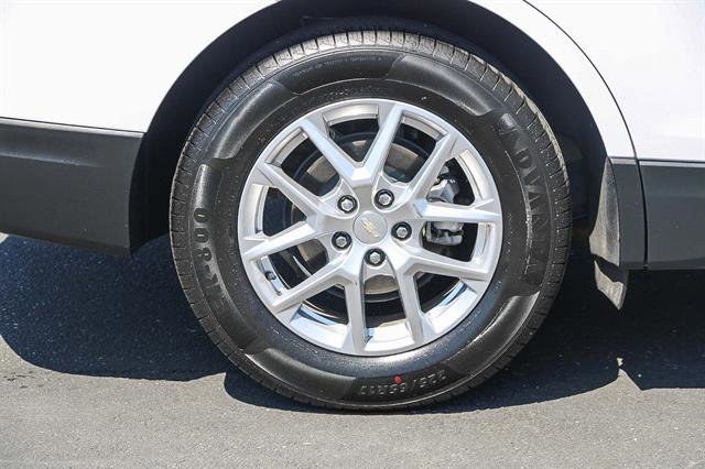 Used 2023 Chevrolet Equinox LT image 10