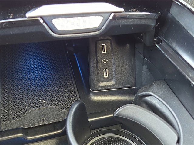 New 2025 Mercedes-Benz GLC 350e 4MATIC image 15