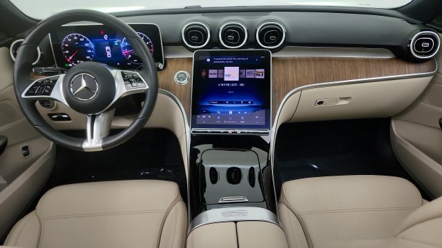 Used 2025 Mercedes-Benz C 300 Sedan image 55
