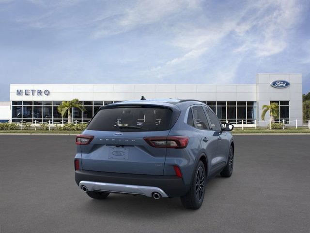 New 2025 Ford Escape SE image 8