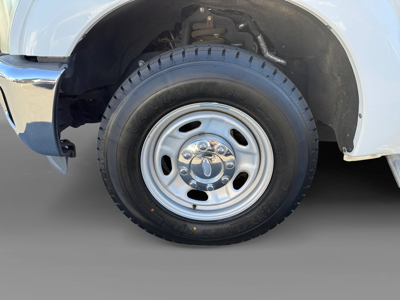 Used 2011 Ford F250 XL w/ XL Value Pkg RWD image 9