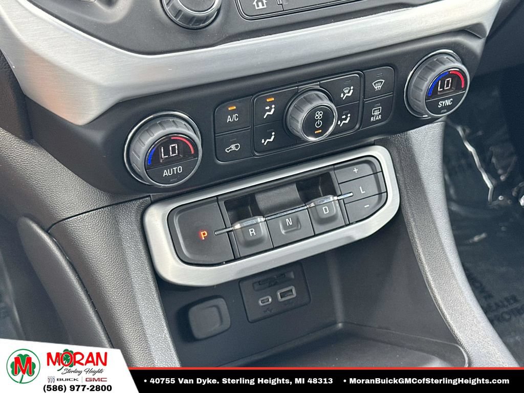 Certified 2023 GMC Acadia SLT w/ Elevation Edition FWD image 28