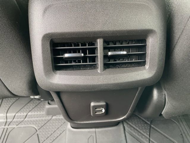 Used 2024 Chevrolet Equinox LT w/ LPO, Floor Liner Package image 29