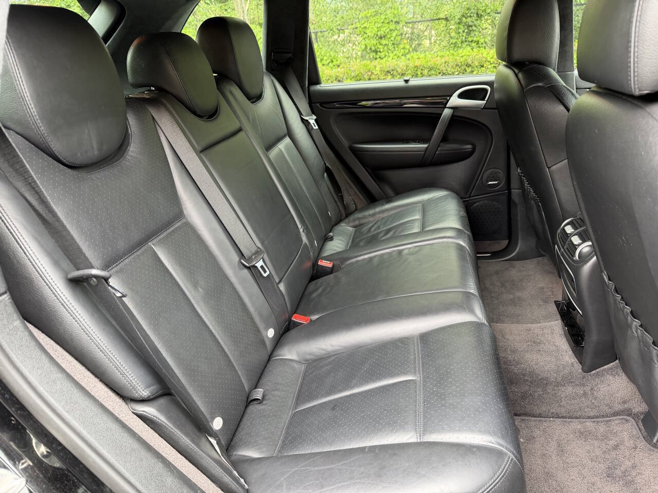 Used 2008 Porsche Cayenne Turbo AWD/4WD image 32