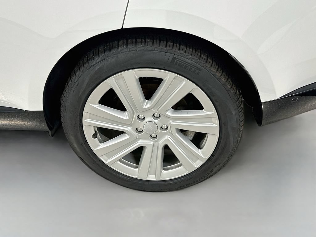 Certified 2023 Land Rover Range Rover SE AWD/4WD image 34
