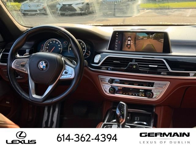 Used 2018 BMW 750i RWD image 15