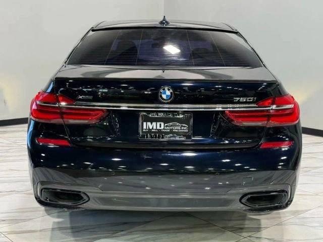 Used 2018 BMW 750i xDrive image 8