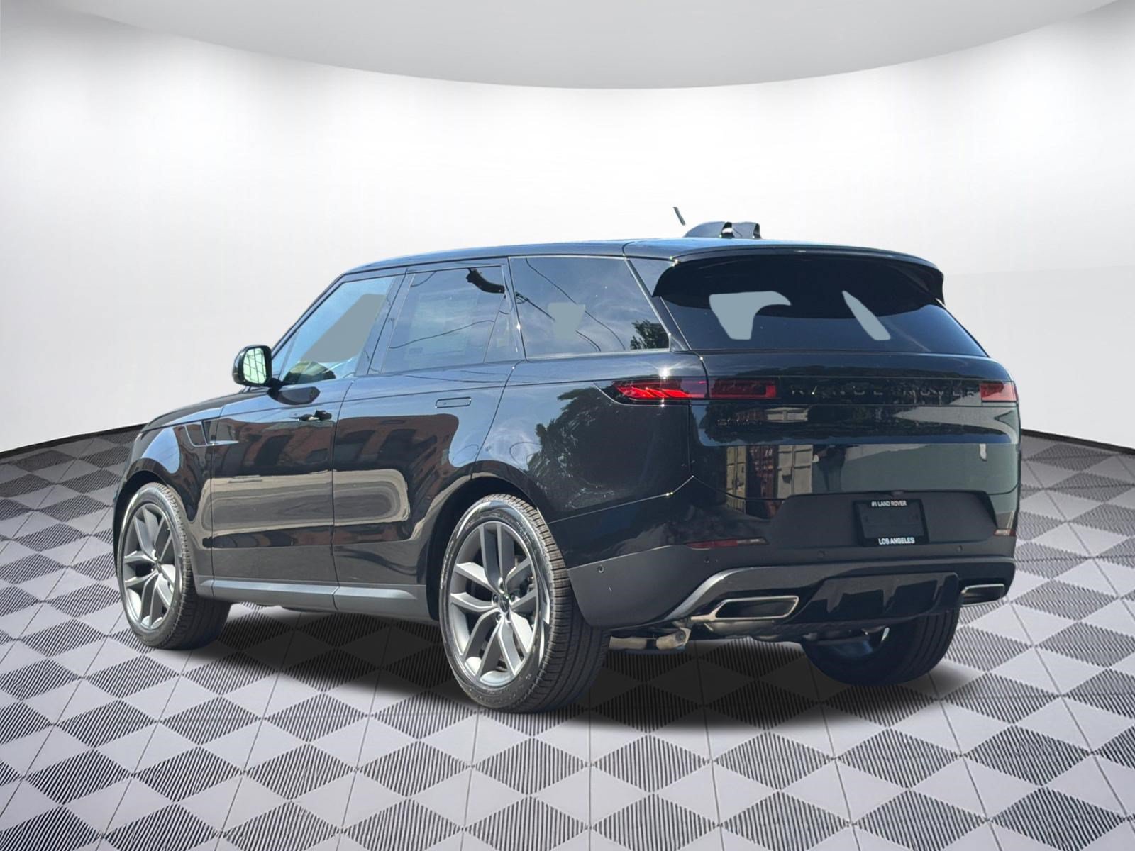 New 2027 Land Rover Range Rover Sport SE AWD/4WD image 3