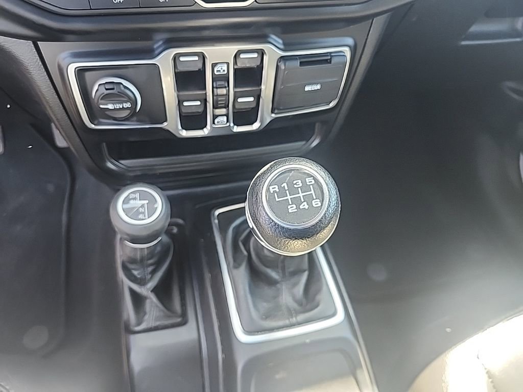 Used 2021 Jeep Wrangler Unlimited Sahara image 21