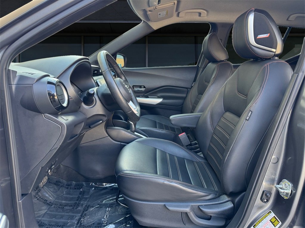 Used 2019 Nissan Kicks SR w/ SR Premium Package image 14