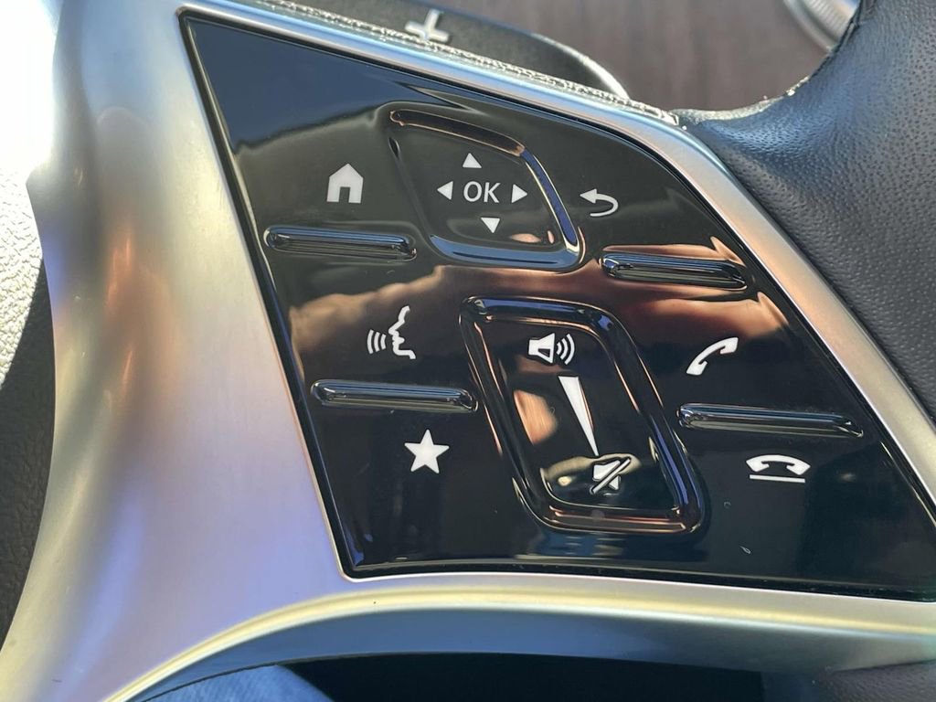 Used 2022 Mercedes-Benz C 300 Sedan image 21