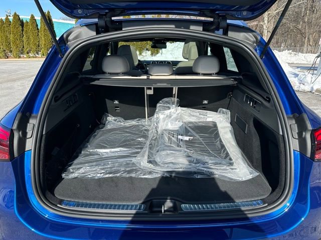 Used 2026 Mercedes-Benz GLC 300 4MATIC image 33