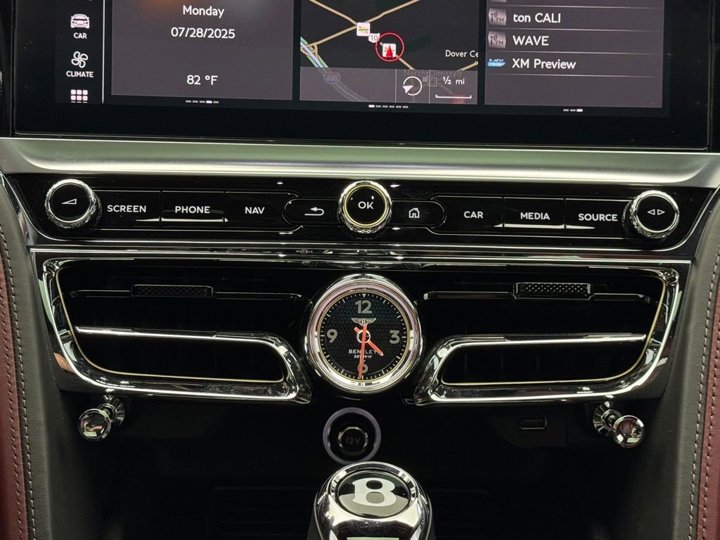 Used 2020 Bentley Flying Spur W12 image 14