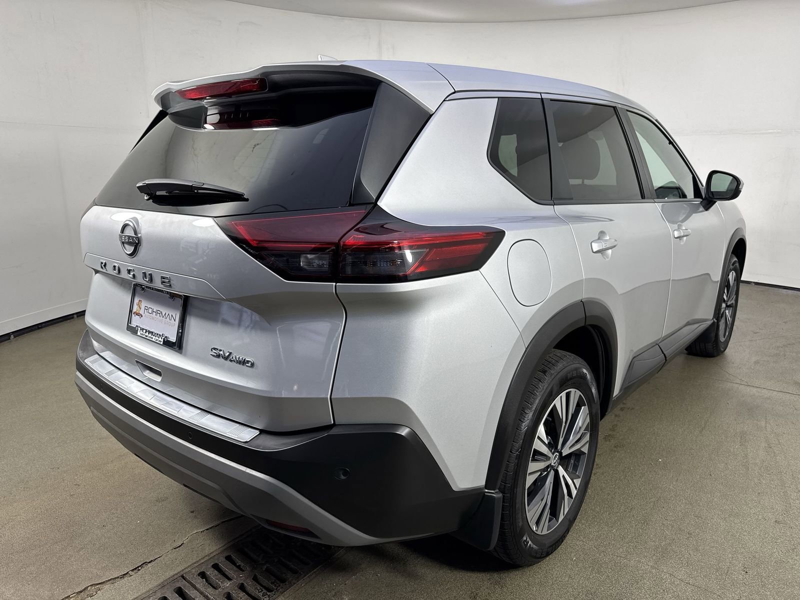 Certified 2022 Nissan Rogue SV AWD/4WD image 35