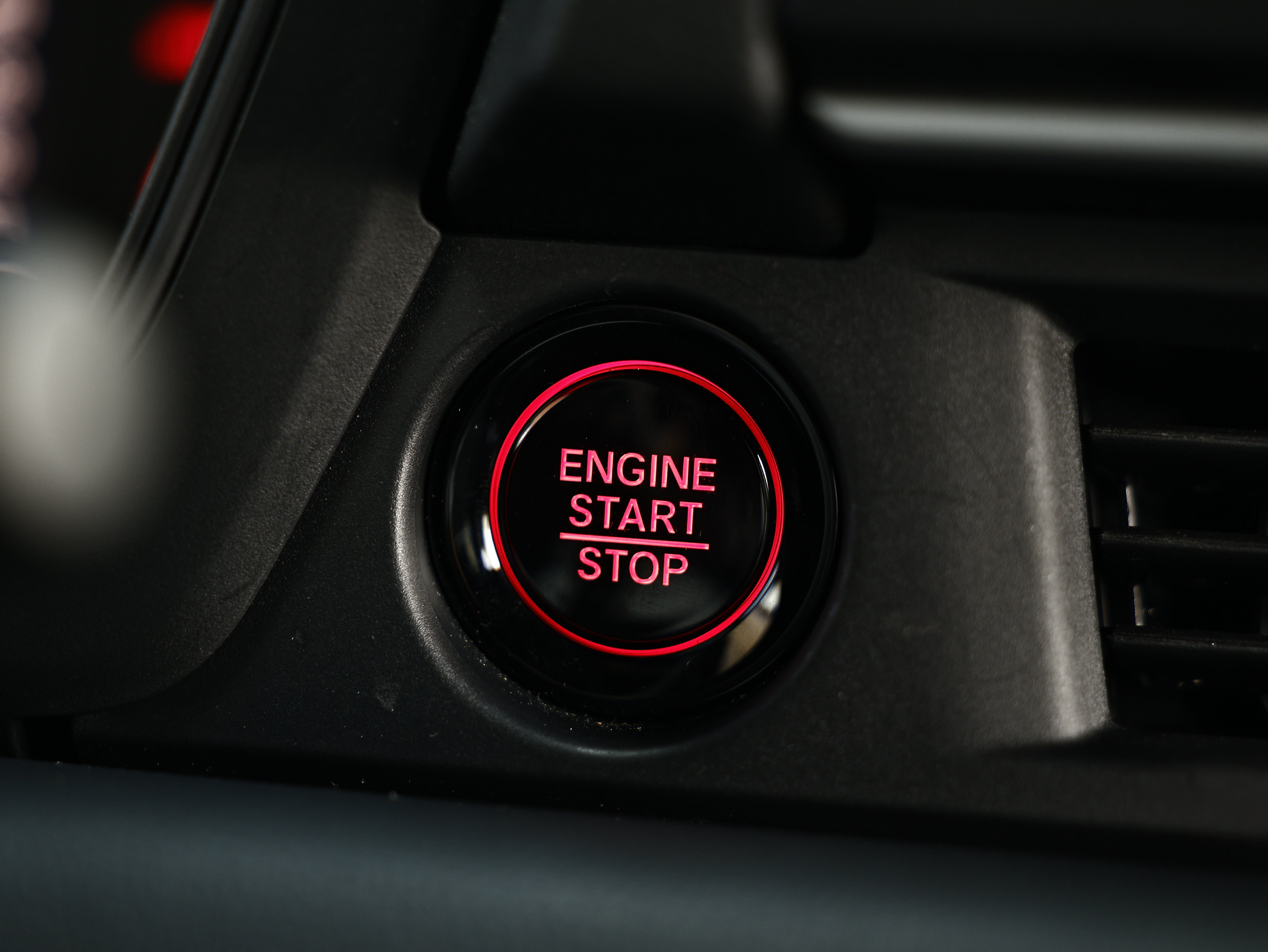 Used 2026 Honda Pilot Sport image 34