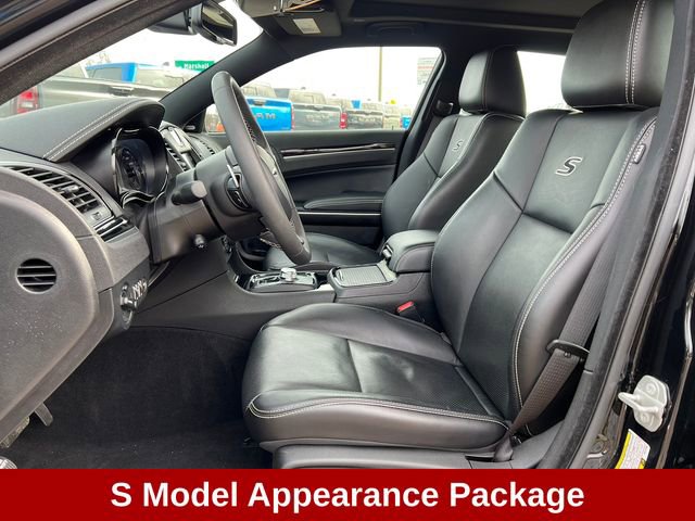 Used 2023 Chrysler 300 S w/ Comfort Group image 3