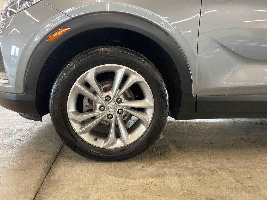 Used 2023 Buick Encore GX Preferred w/ Cold Weather Comfort Package AWD/4WD image 27