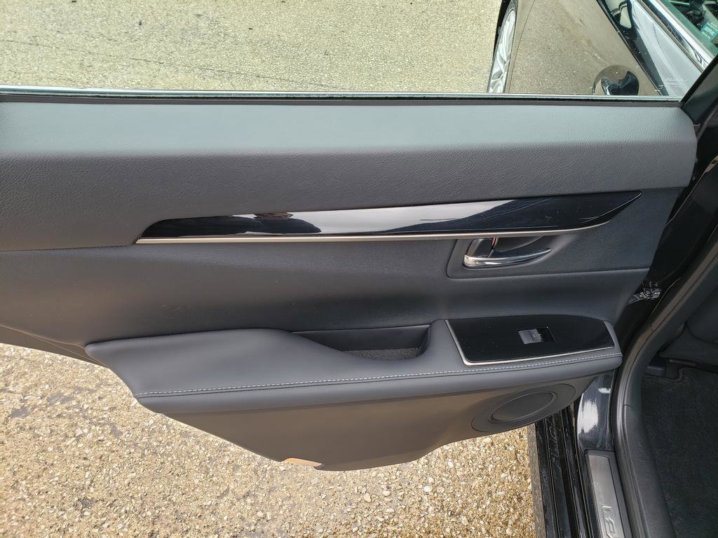 Used 2018 Lexus ES 350 w/ Accessory Package image 17