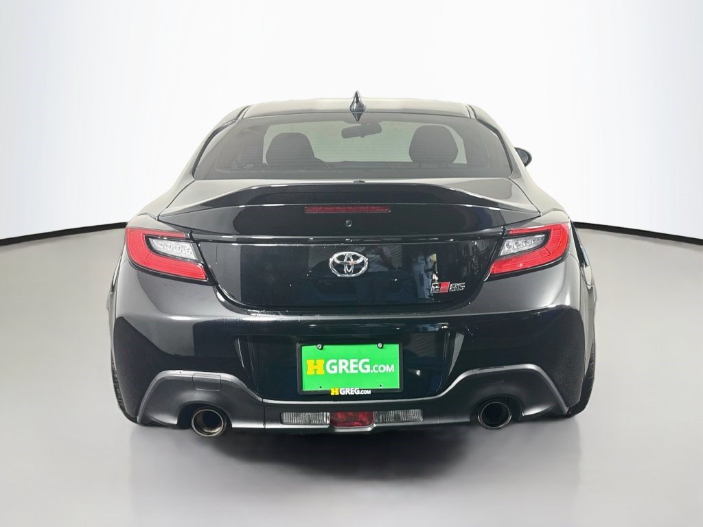 Used 2022 Toyota GR86 Premium RWD image 8