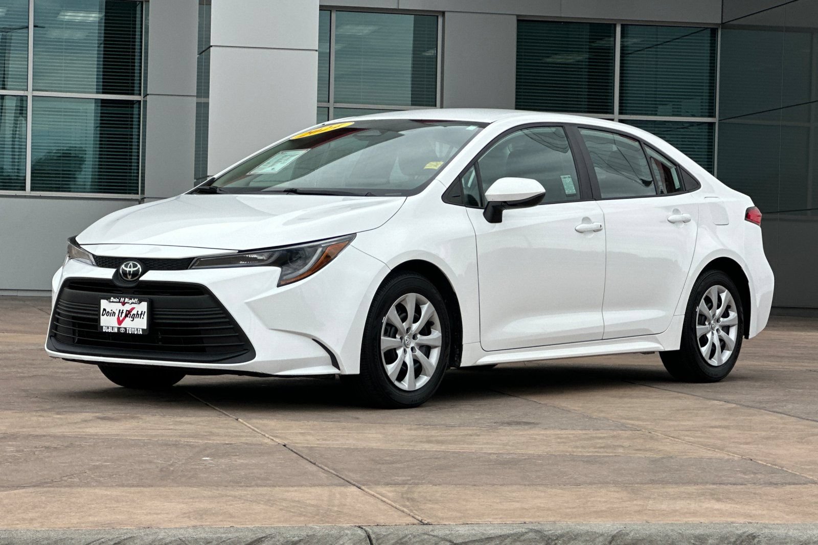 Certified 2024 Toyota Corolla LE FWD image 10