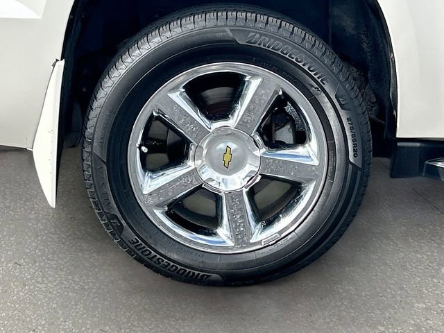 Used 2011 Chevrolet Avalanche LTZ AWD/4WD image 34