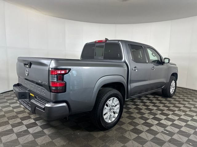 Used 2022 Nissan Frontier SV image 3
