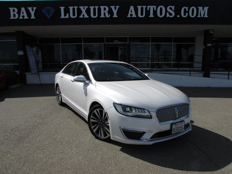 Used 2018 Lincoln MKZ Reserve FWD image 1