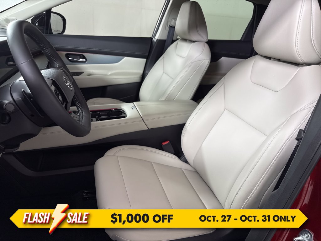 Used 2025 Nissan Murano SL AWD/4WD image 10