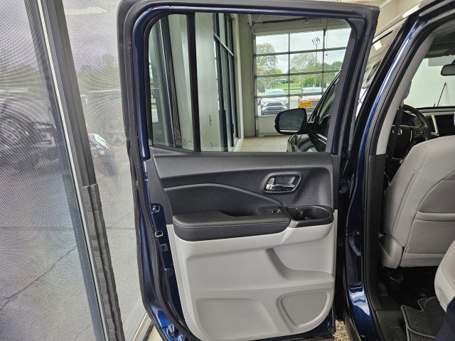 Used 2020 Honda Ridgeline RTL-E image 18