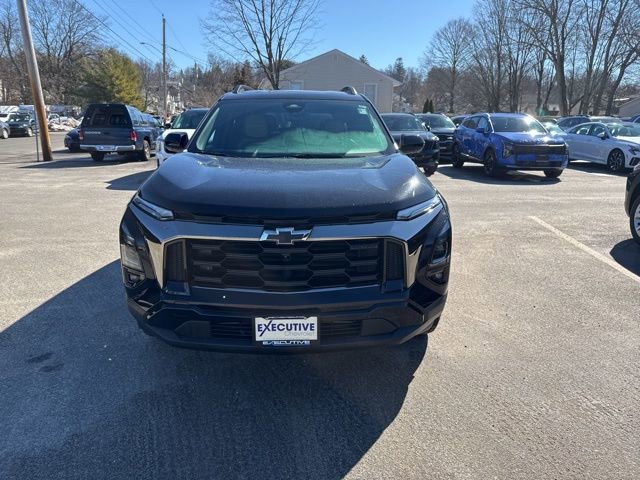 Used 2025 Chevrolet Equinox ACTIV w/ Safety and Technology Package image 3