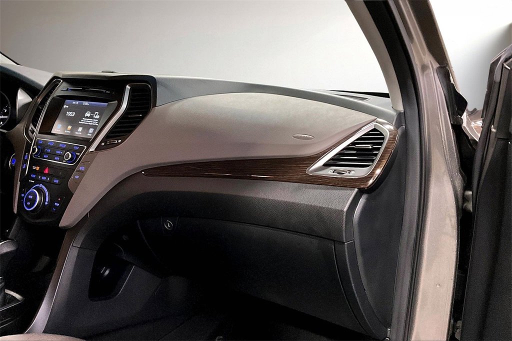 Used 2018 Hyundai Santa Fe Sport w/ 2.4L Value Package 02 image 26