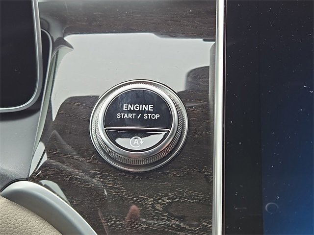 New 2026 Mercedes-Benz GLC 300 4MATIC image 11