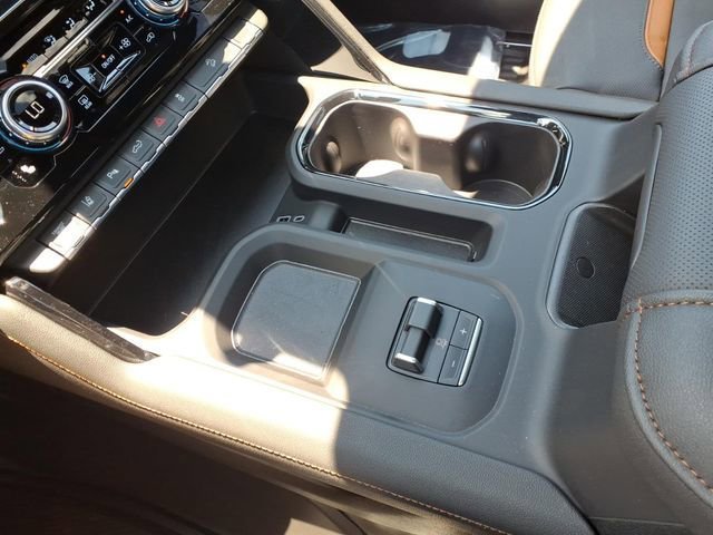 New 2026 GMC Sierra 2500 AT4 w/ AT4 Premium Plus Package AWD/4WD image 20