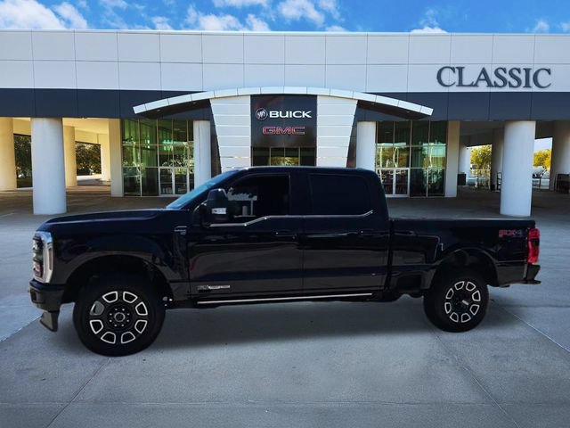 Used 2025 Ford F250 Platinum w/ FX4 Off-Road Package AWD/4WD image 4