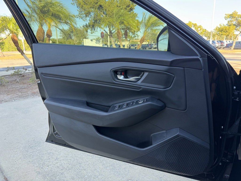 Certified 2024 Honda Accord EX image 22